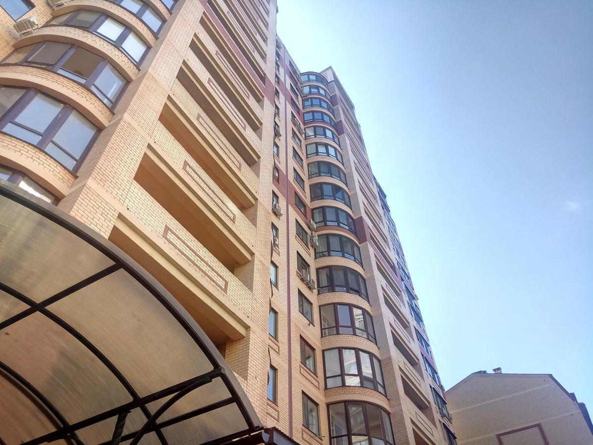 Sky Apartment Odessa Exterior foto