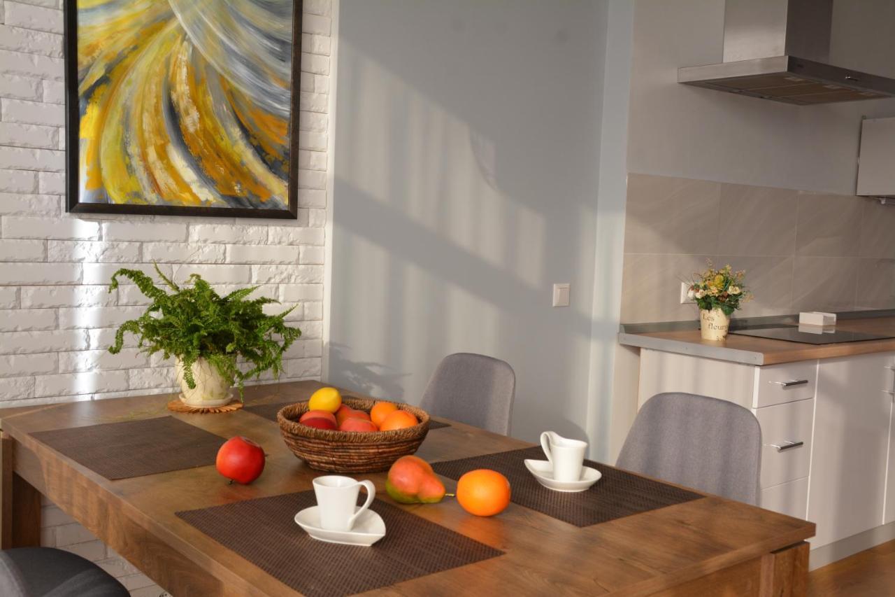 Sky Apartment Odessa Exterior foto